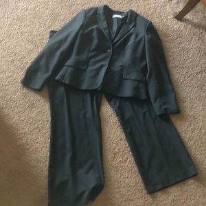 Calvin Klein size 16 pants suit dark gray